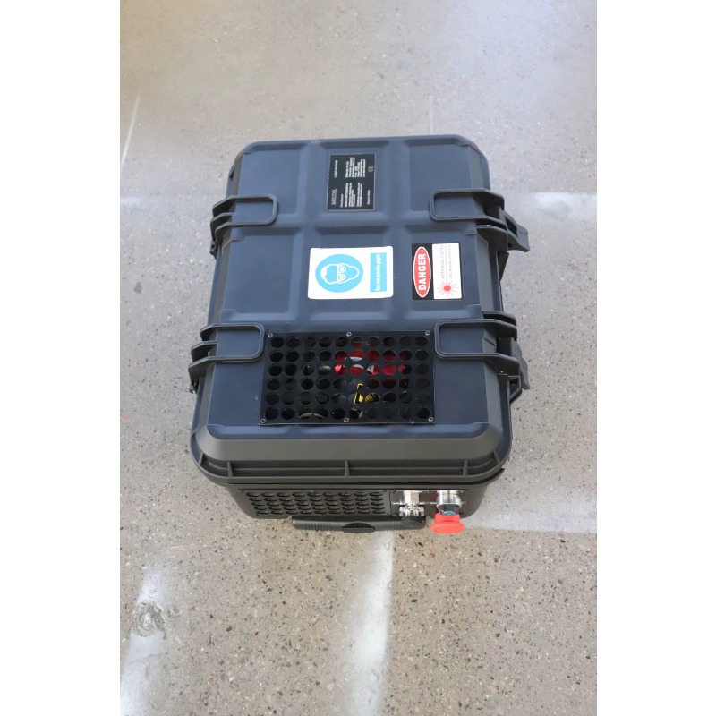 Maxcool Pulsed Suitcase Fiber  - Industrial Laser Cleaning Equipment 评论和价格